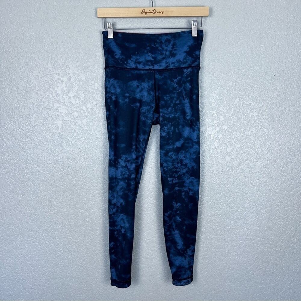 Peloton Reversible NWT Melody High-Waist Leggings S Tie-Dye Stripe 7/8 Tights - Picture 3 of 14